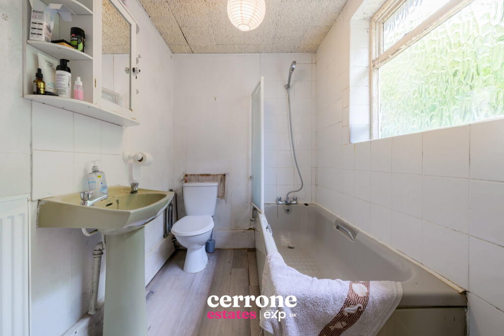 Barley Mow Lane, Catshill, Bromsgrove, B61 0LP - Image 7