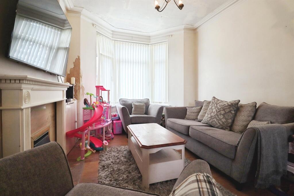 Smeaton Street, Cardiff - Image 2