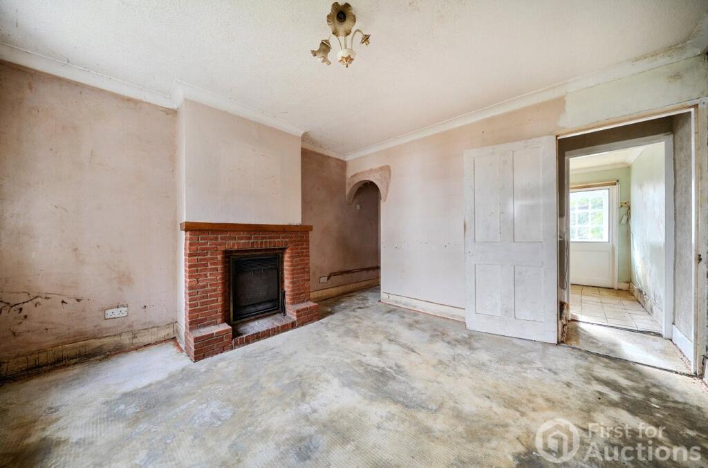 Fencott Place, Basingstoke, Hampshire - Image 3