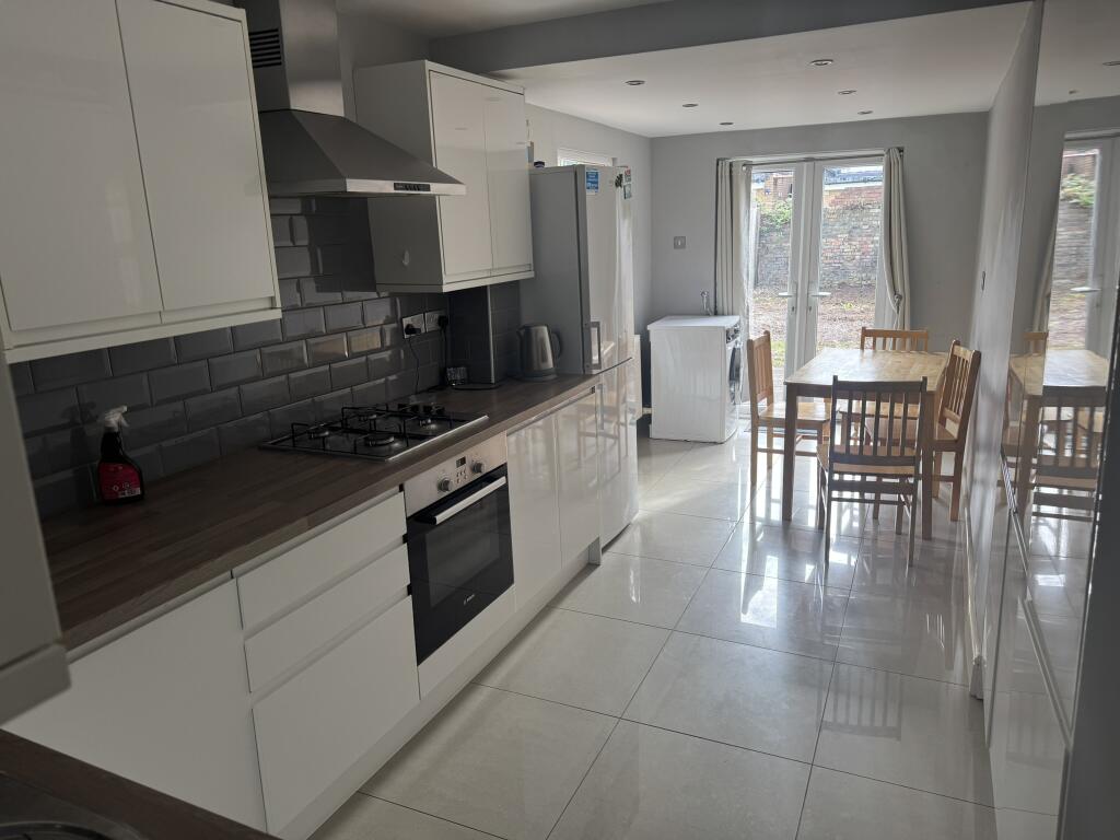 50 Ilex Road, Willesden, London - Image 3